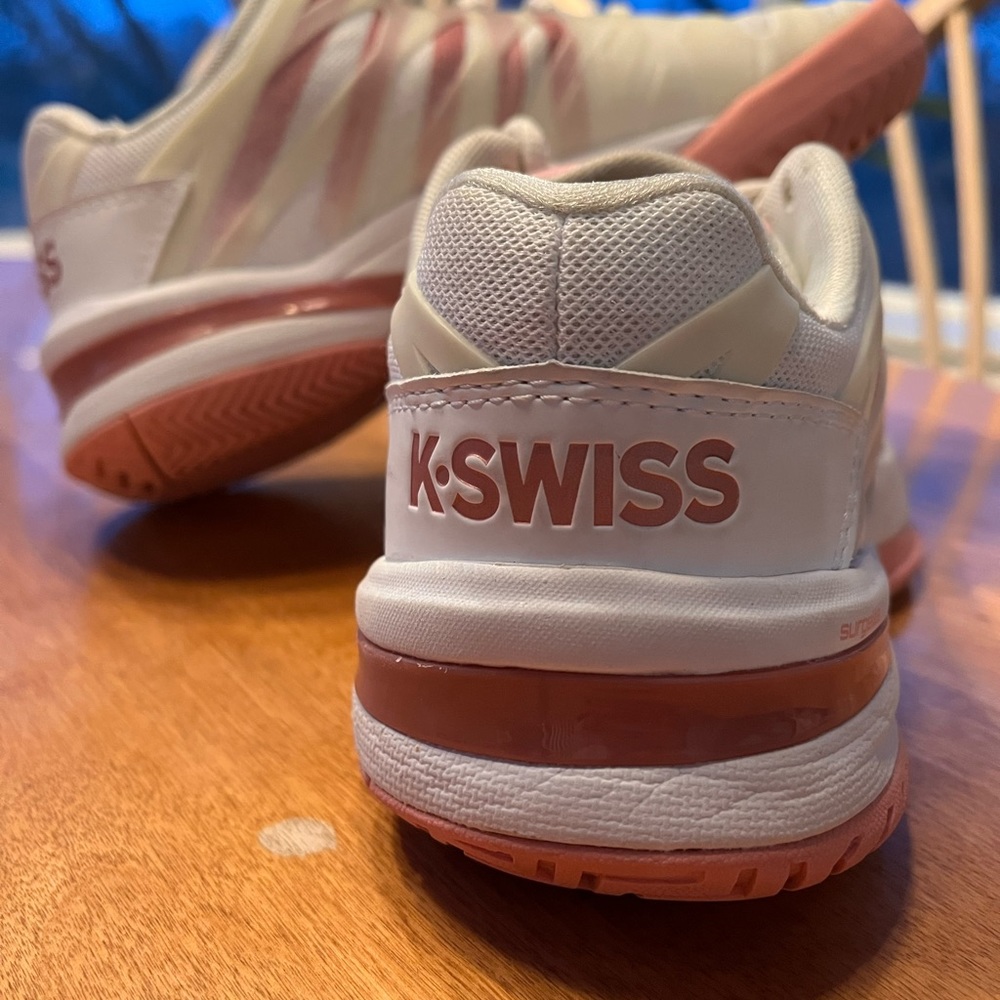 KSwiss Ultrashot 2 Wom's White/Coral 6.5       Pickleball